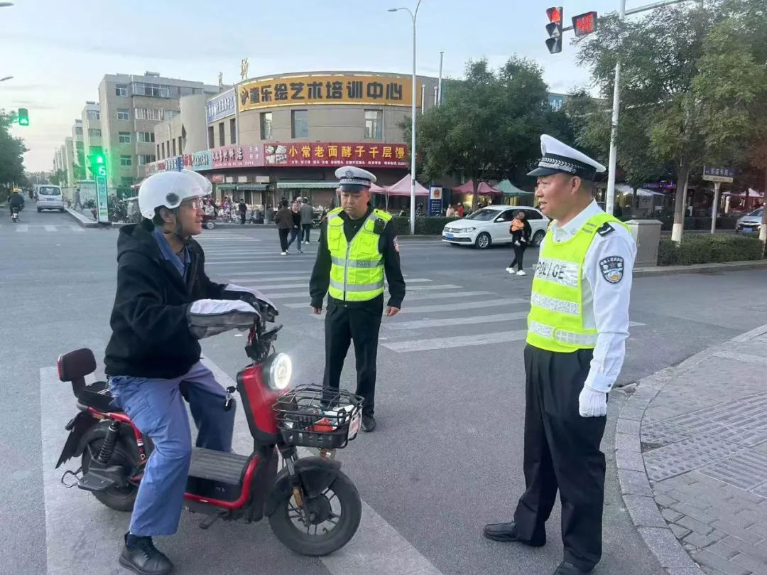 违章高发城市治理_嘉峪关交通乱象整治_嘉峪关公安交警行动